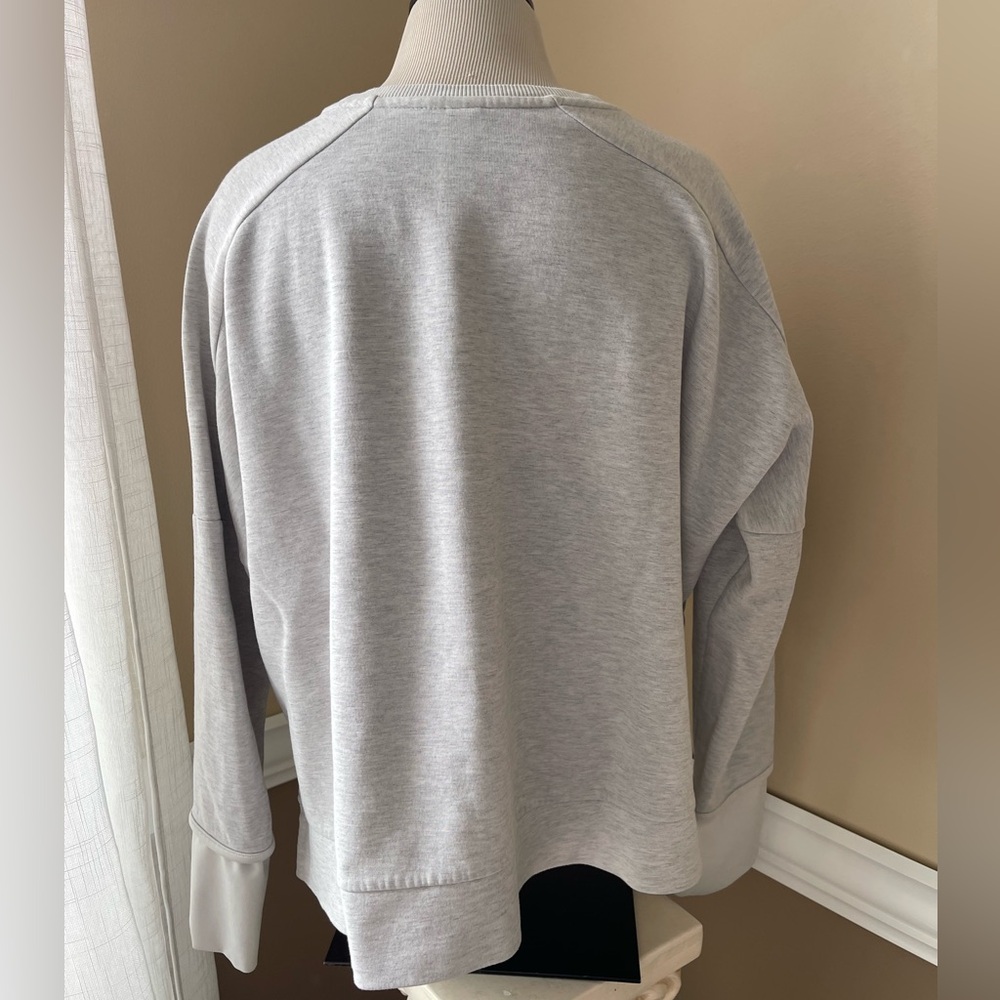 ADIDAS Grey Crewneck Oversized Split‎ Hem Sweatshirt Ultra Soft Size MEDIUM